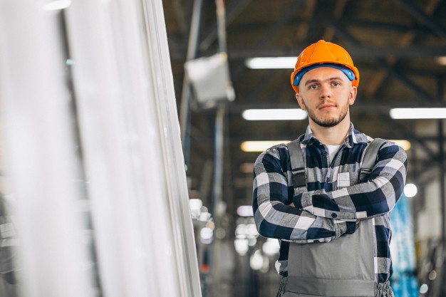 male-worker-factory_1303-14088